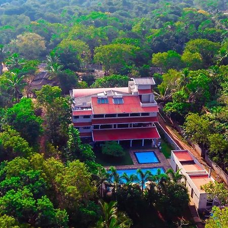 Lavendish Okrin Hotel Kataragama Kültér fotó