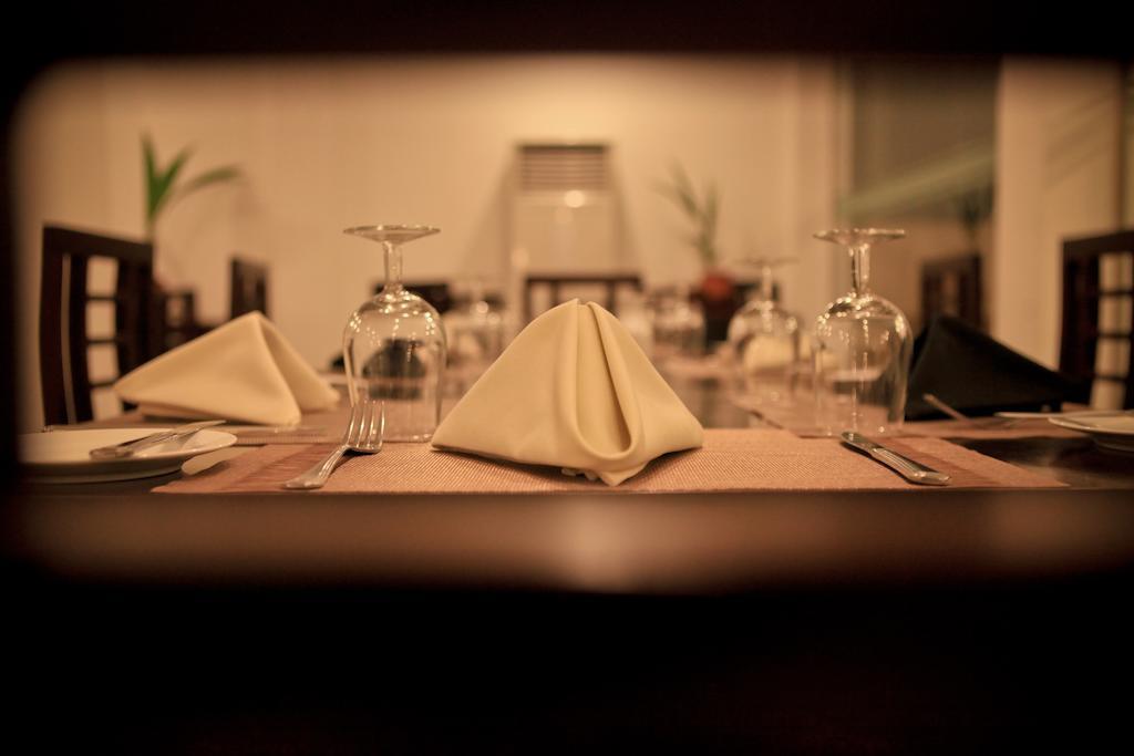 Lavendish Okrin Hotel Kataragama Kültér fotó