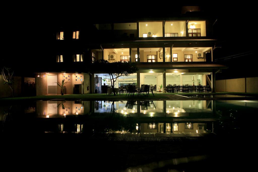 Lavendish Okrin Hotel Kataragama Kültér fotó