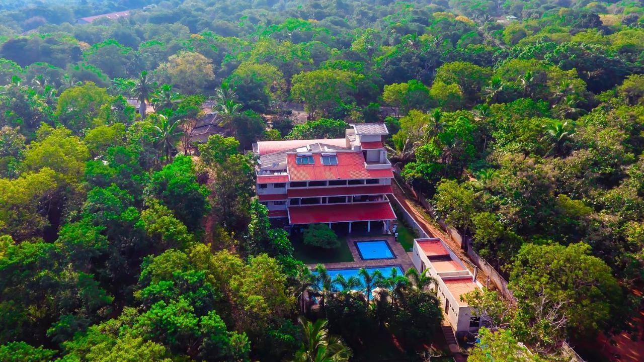 Lavendish Okrin Hotel Kataragama Kültér fotó
